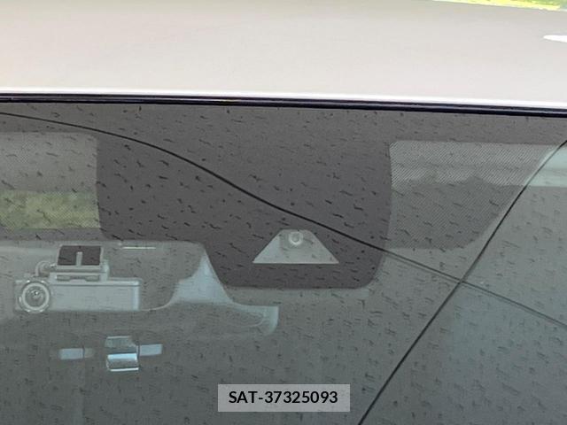 Nissan X-TRAIL 2019-09 8222184-2