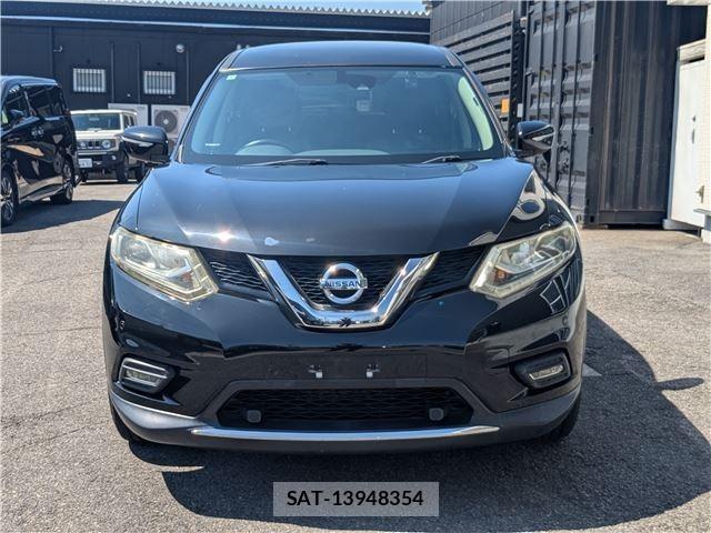 Nissan X-TRAIL 2015-06 8222209-2