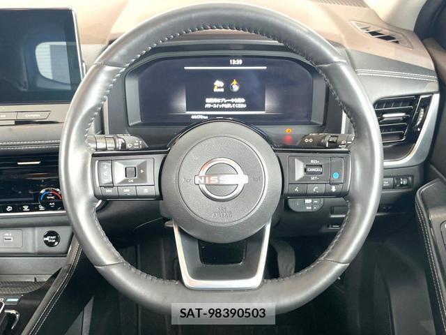 Nissan X-TRAIL 2023-06 8222885-6
