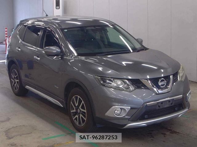 Nissan X-TRAIL 2015-07 8223591-0