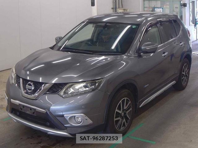 Nissan X-TRAIL 2015-07 8223591-4