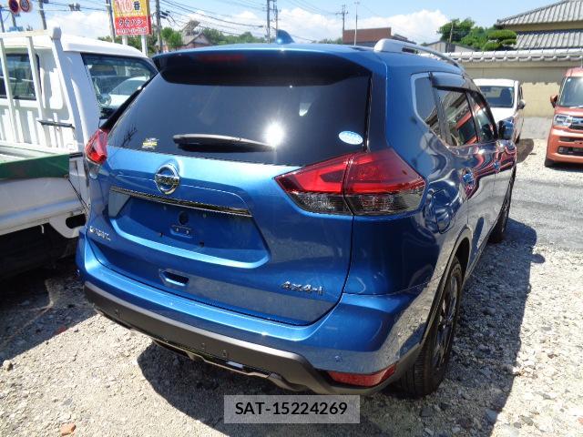 Nissan X-TRAIL 2021-02 8223900-1