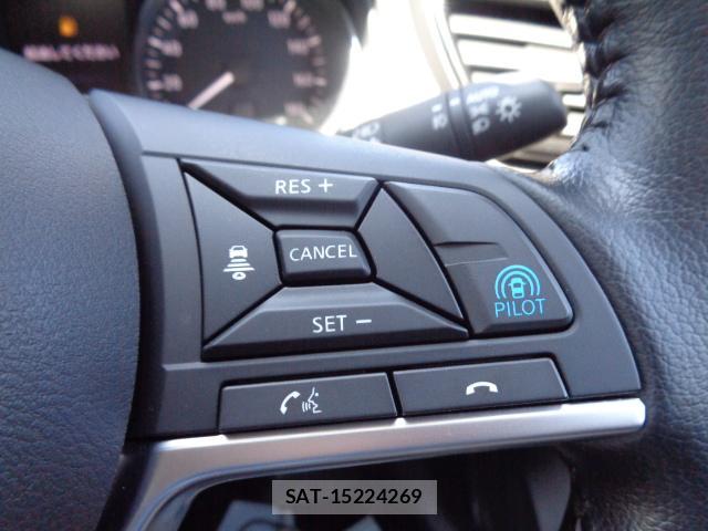 Nissan X-TRAIL 2021-02 8223900-18
