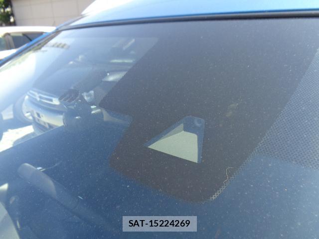 Nissan X-TRAIL 2021-02 8223900-3
