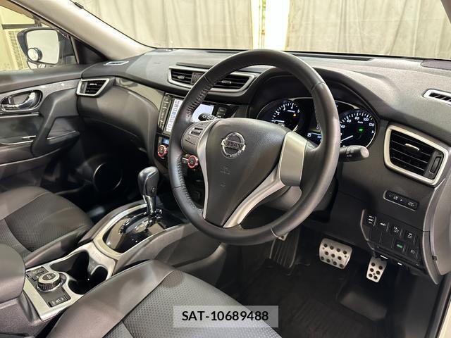 Nissan X-TRAIL 2015-09 8224050-19