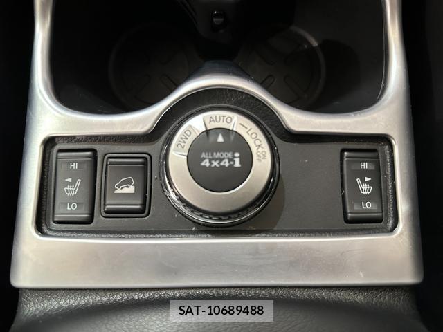 Nissan X-TRAIL 2015-09 8224050-9