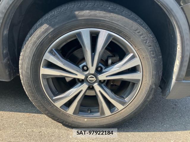 Nissan X-TRAIL 2017-07 8224155-12
