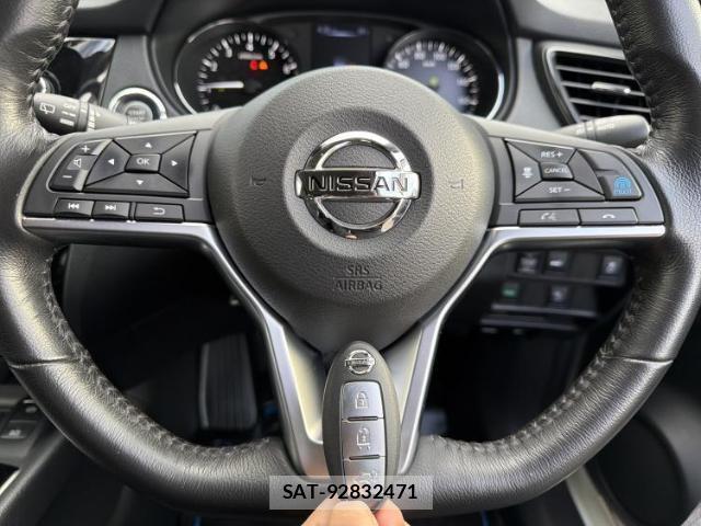 Nissan X-TRAIL 2017-06 8225076-14