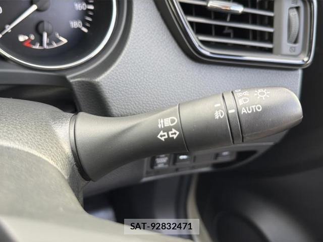 Nissan X-TRAIL 2017-06 8225076-15
