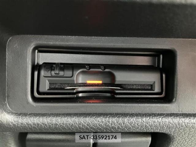 Nissan X-TRAIL 2018-03 8225091-14