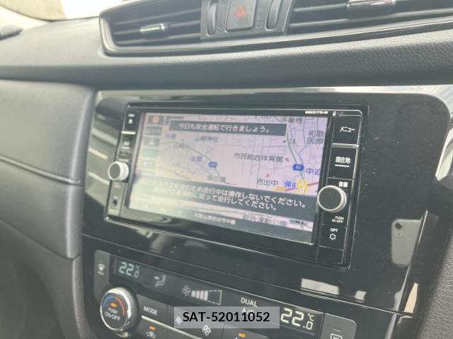 Nissan X-TRAIL 2018-01 8225181-9