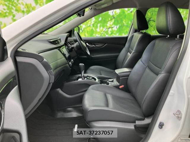 Nissan X-TRAIL 2020-07 8225230-5