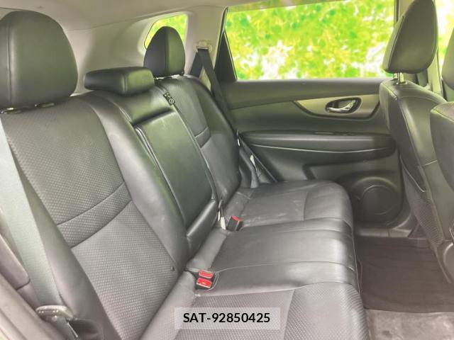 Nissan X-TRAIL 2016-12 8225324-4