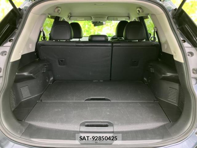 Nissan X-TRAIL 2016-12 8225324-7