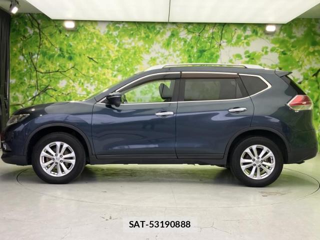 Nissan X-TRAIL 2015-06 8225460-1