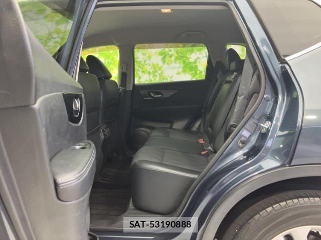 Nissan X-TRAIL 2015-06 8225460-6