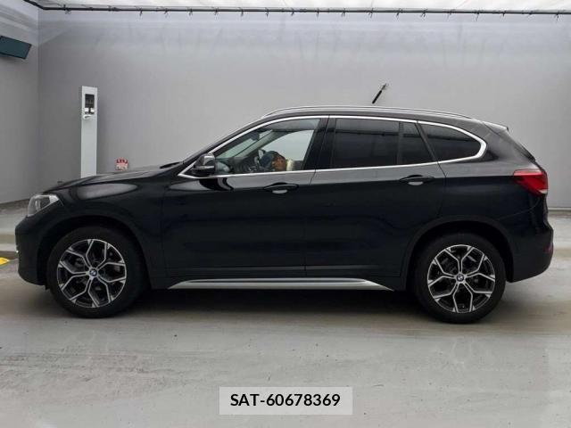 Bmw X1 2022-05 8218908-11