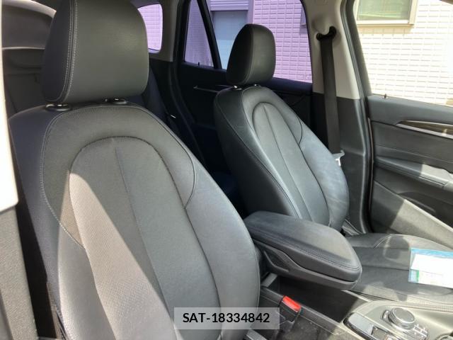 Bmw X1 2017-08 8222709-14