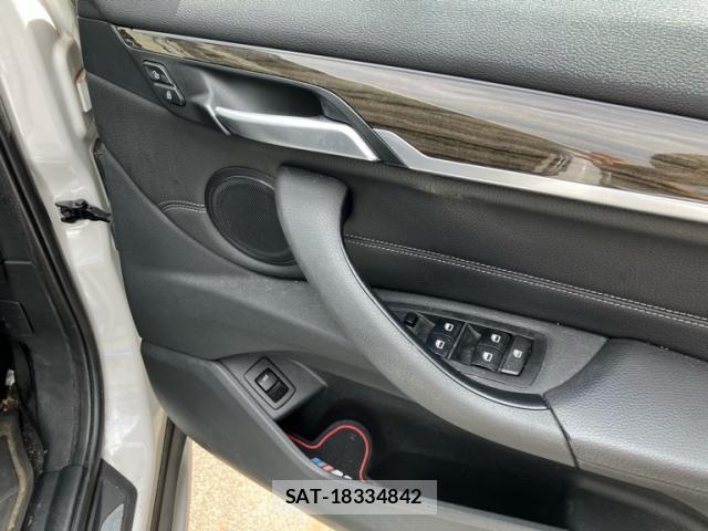Bmw X1 2017-08 8222709-15