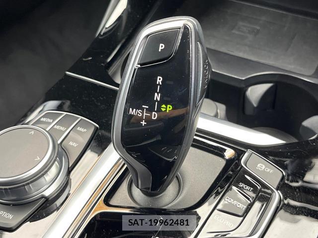 Bmw X3 2021-05 8216877-11