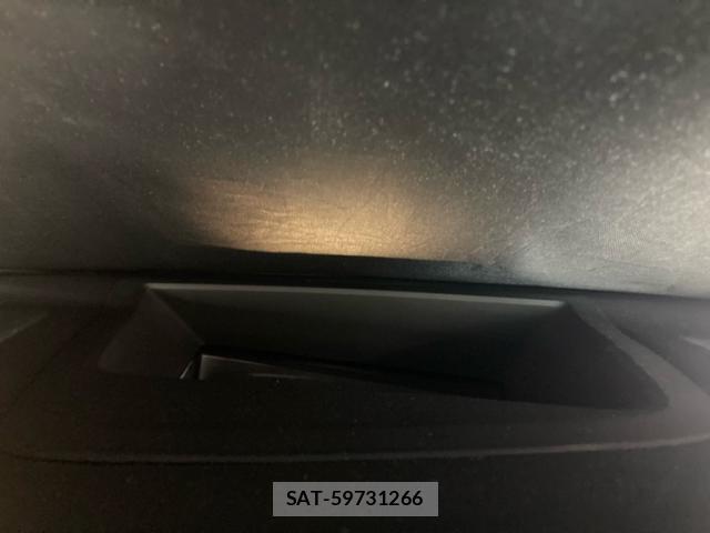 Bmw X7 2022-03 8223088-9