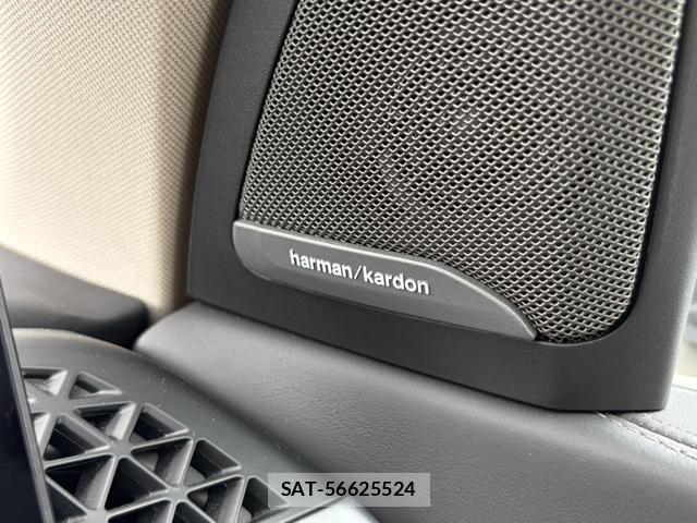 Bmw X7 2023-03 8223100-15