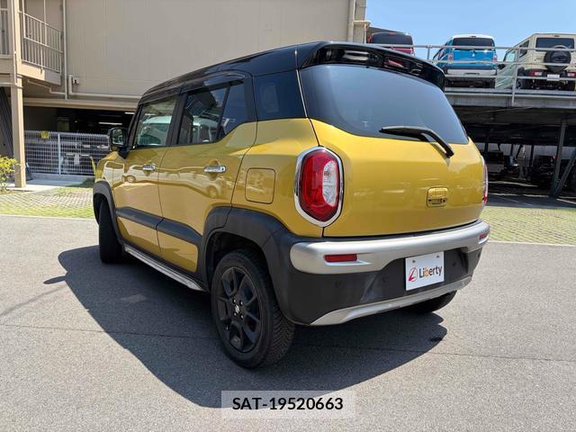 Suzuki X BEE 2018-02 8216842-6
