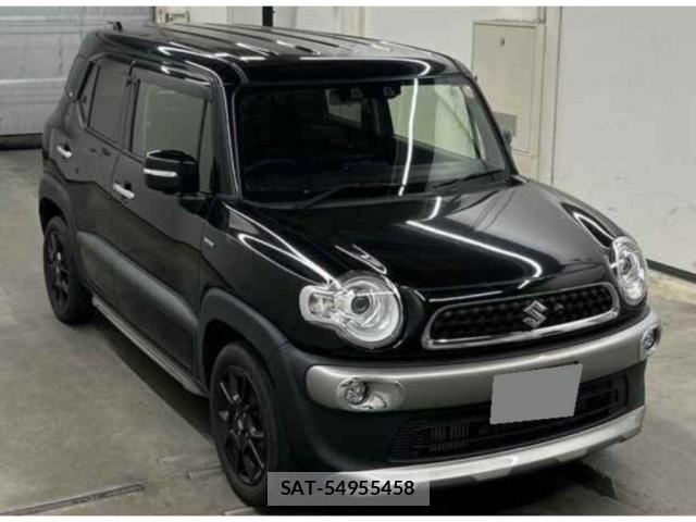 Suzuki X BEE 2022-01 8217582-0