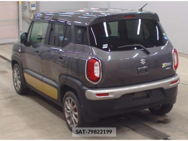 Suzuki X BEE 2018-03 8217918-4