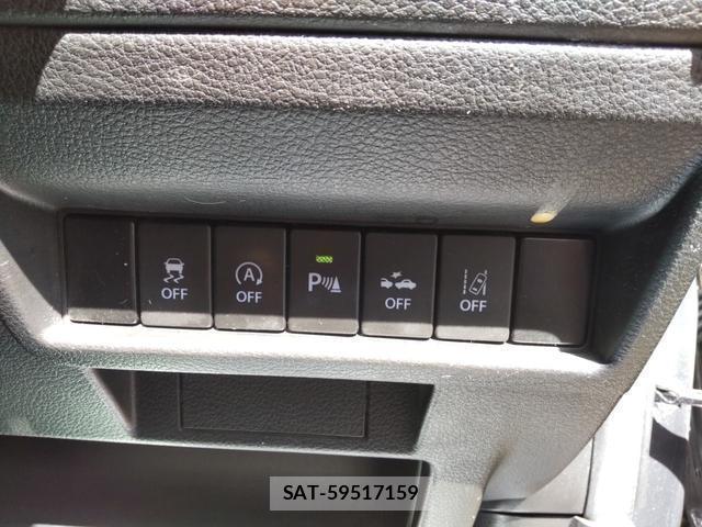 Suzuki X BEE 2018-04 8218184-12