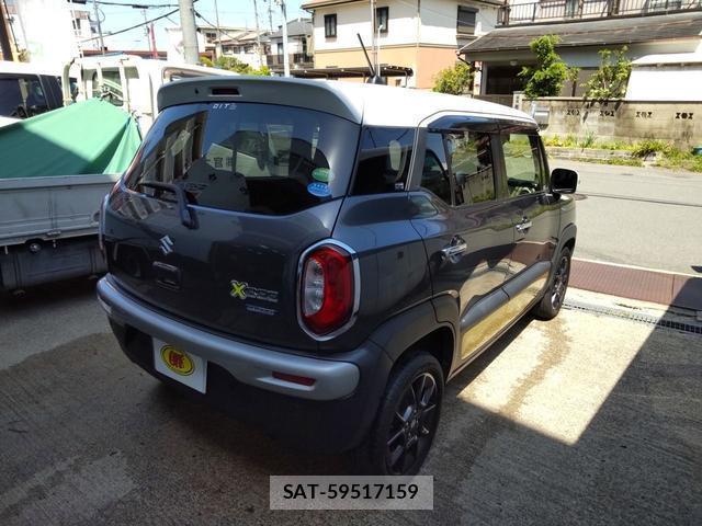 Suzuki X BEE 2018-04 8218184-3