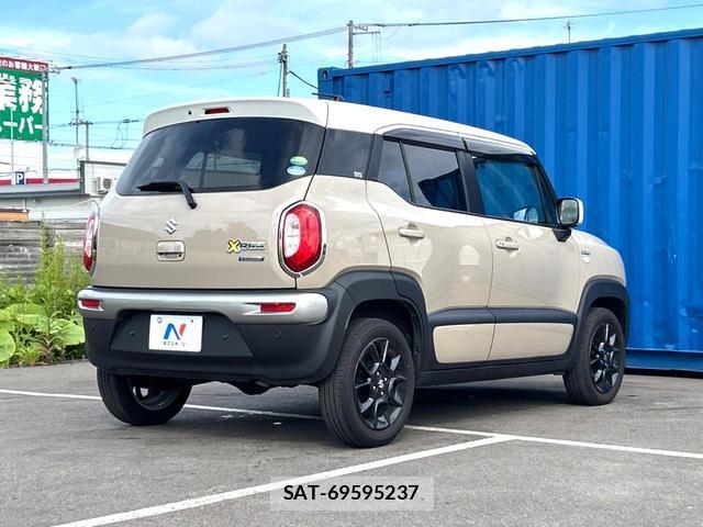 Suzuki X BEE 2021-03 8219468-16