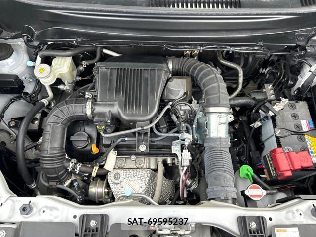 Suzuki X BEE 2021-03 8219468-17