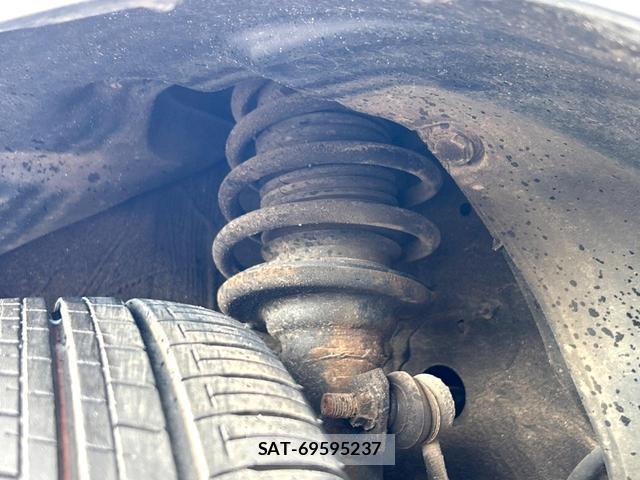 Suzuki X BEE 2021-03 8219468-19