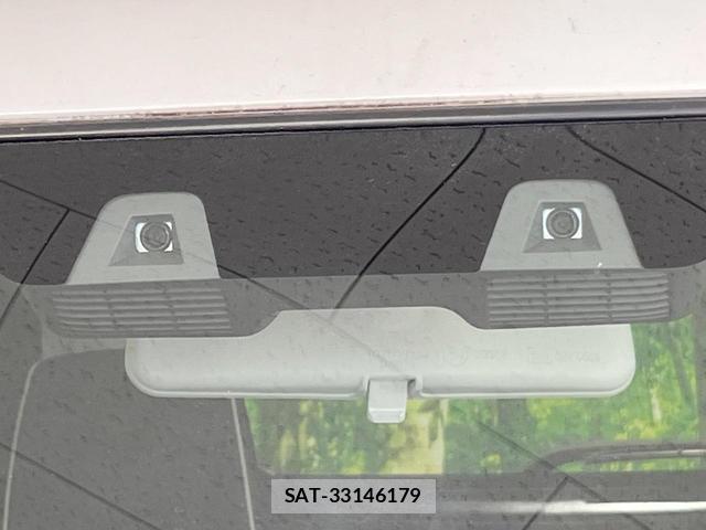 Suzuki X BEE 2022-04 8219533-3