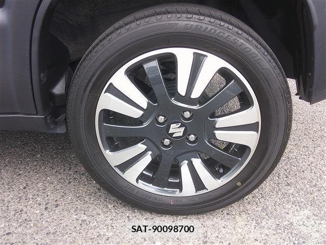Suzuki X BEE 2024-01 8220710-13