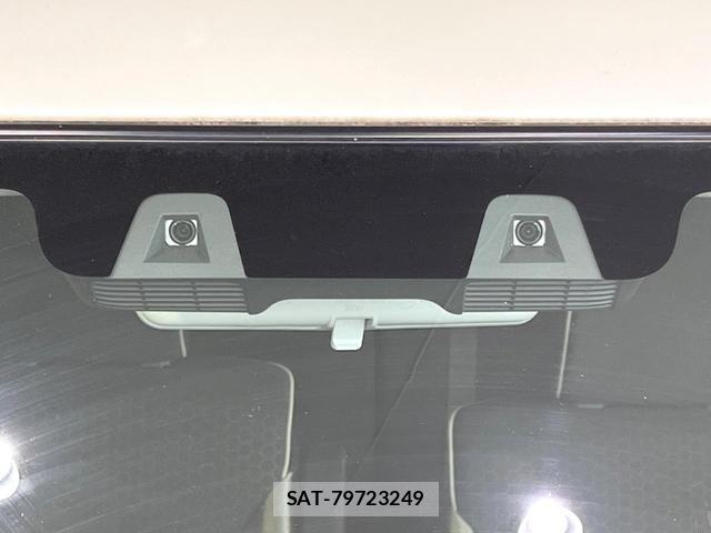 Suzuki X BEE 2020-12 8220850-4