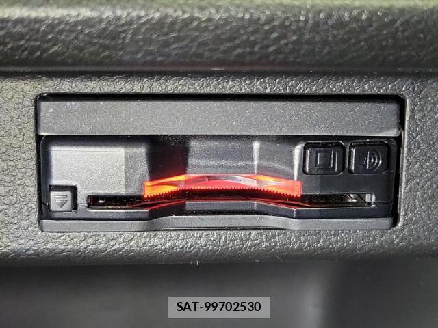 Suzuki X BEE 2021-07 8221129-16