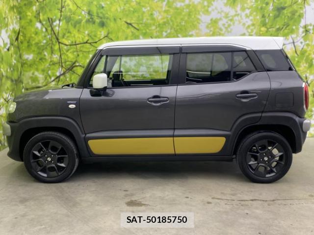Suzuki X BEE 2020-07 8221181-1