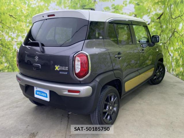 Suzuki X BEE 2020-07 8221181-2