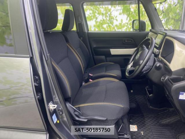 Suzuki X BEE 2020-07 8221181-3