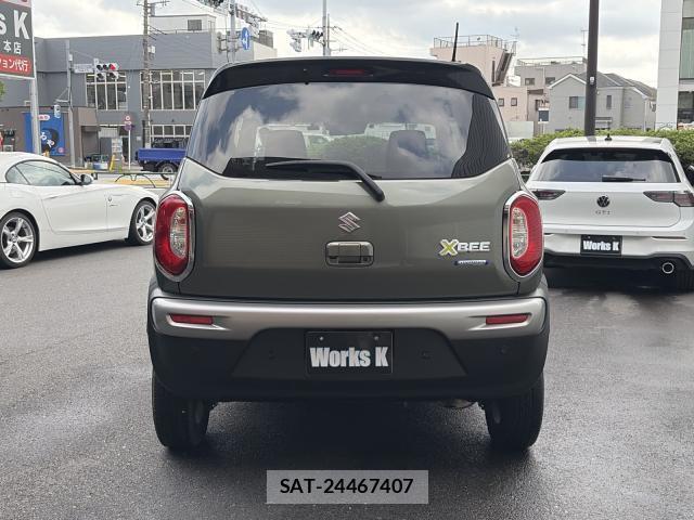 Suzuki X BEE 2021-09 8221839-9