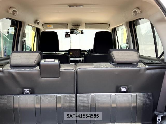 Suzuki X BEE 2018-10 8222172-16