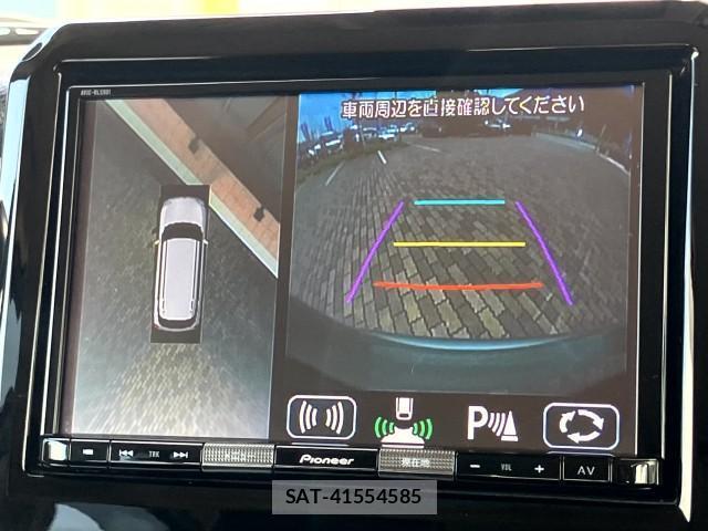 Suzuki X BEE 2018-10 8222172-4
