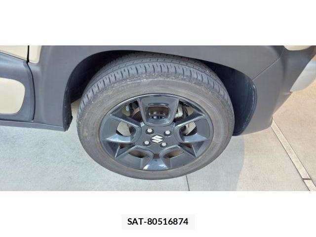Suzuki X BEE 2021-01 8222872-6