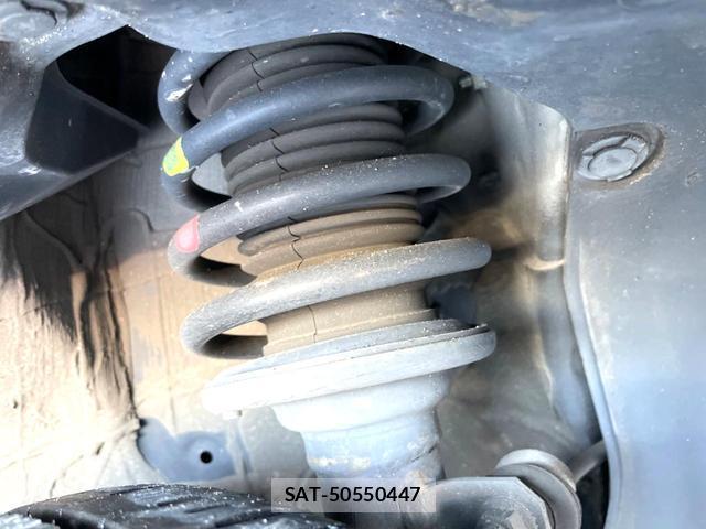 Suzuki X BEE 2019-05 8222879-19