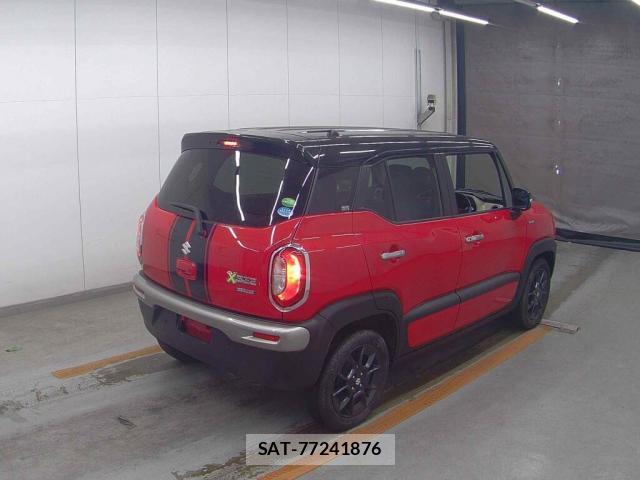 Suzuki X BEE 2019-07 8223172-1