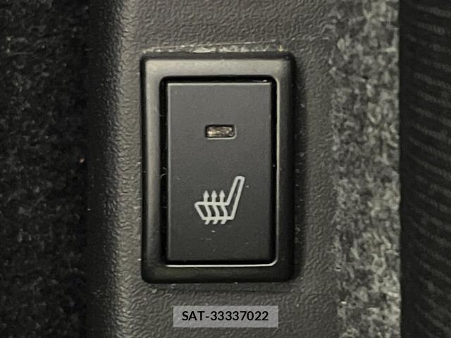 Suzuki X BEE 2019-07 8224197-6