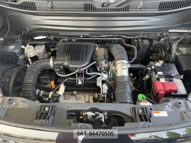 Suzuki X BEE 2018-03 8224346-15