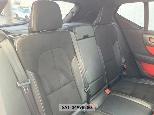 Volvo XC40 2020-08 8216596-14